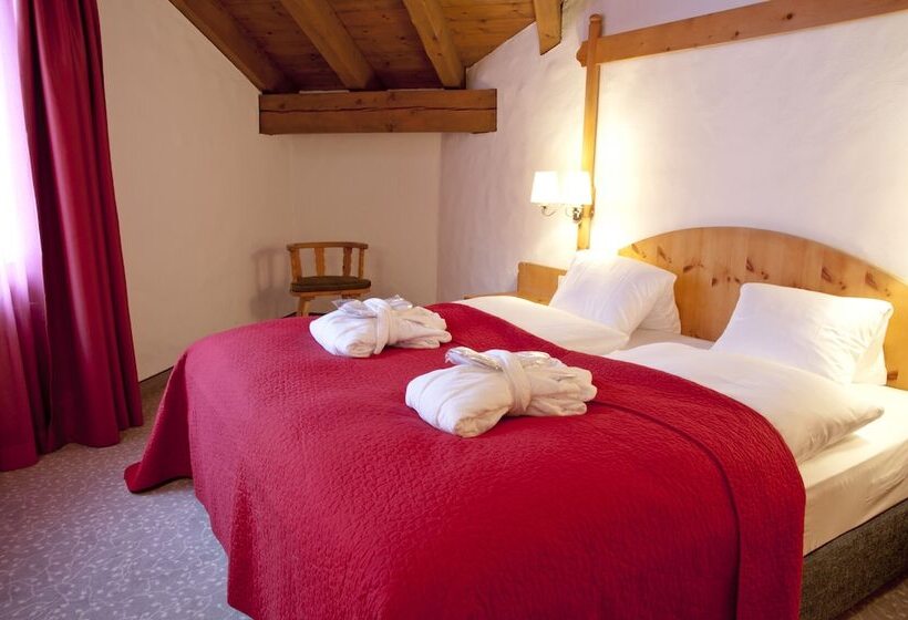 패밀리 아파트, Rosatsch