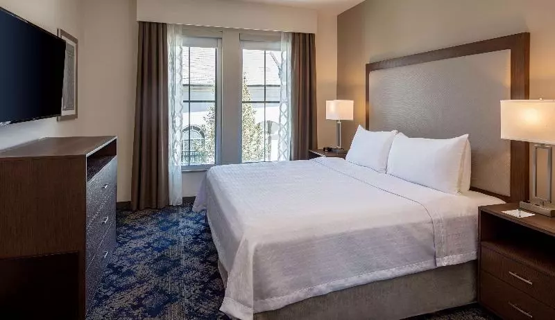 Prestige Room