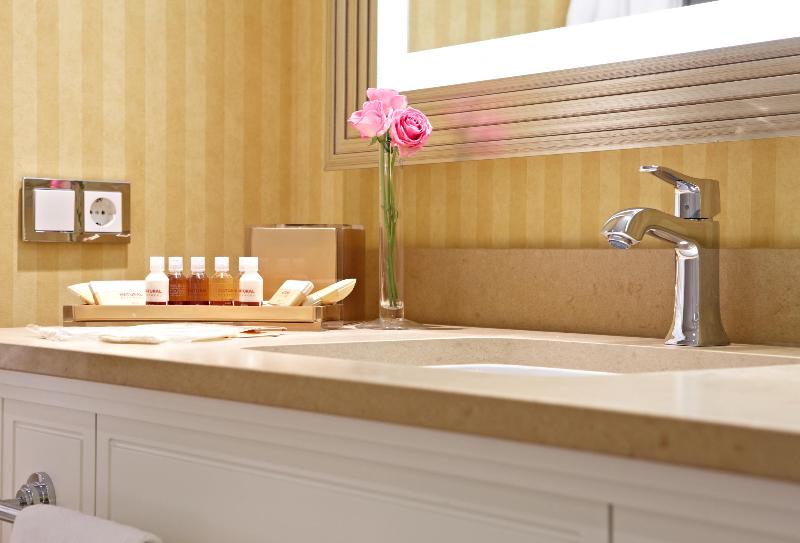 اتاق لوکس, Steigenberger Grandhotel & Spa Heringsdorf