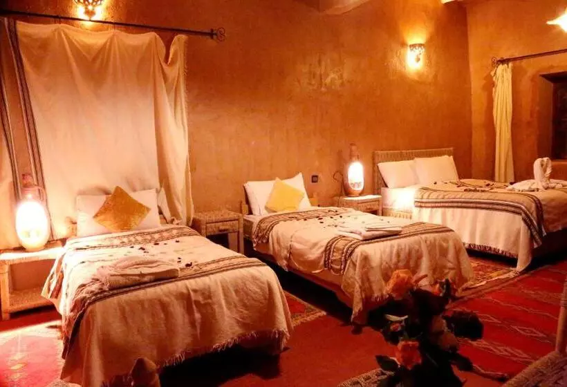 اتاق سوپریور سه تخته, Riad Maktoub