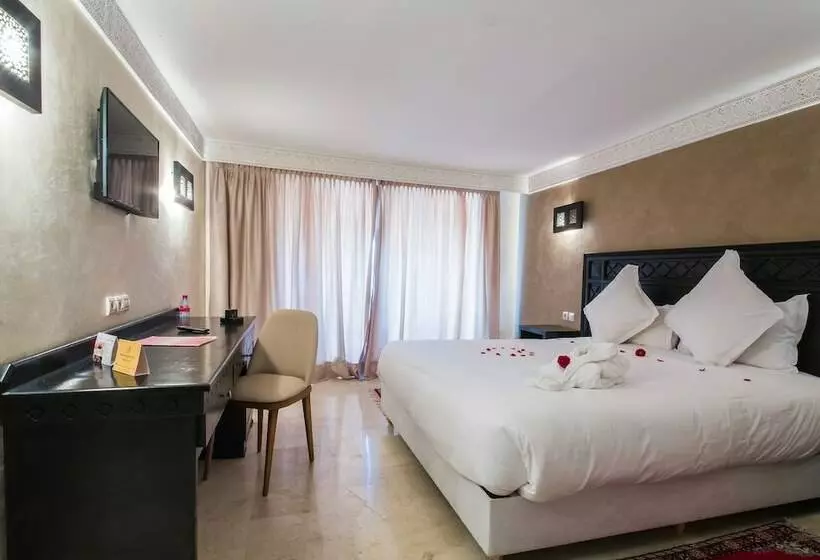 اتاق استاندارد با چشم‌انداز استخر, Zalagh Kasbah Hotel & Spa