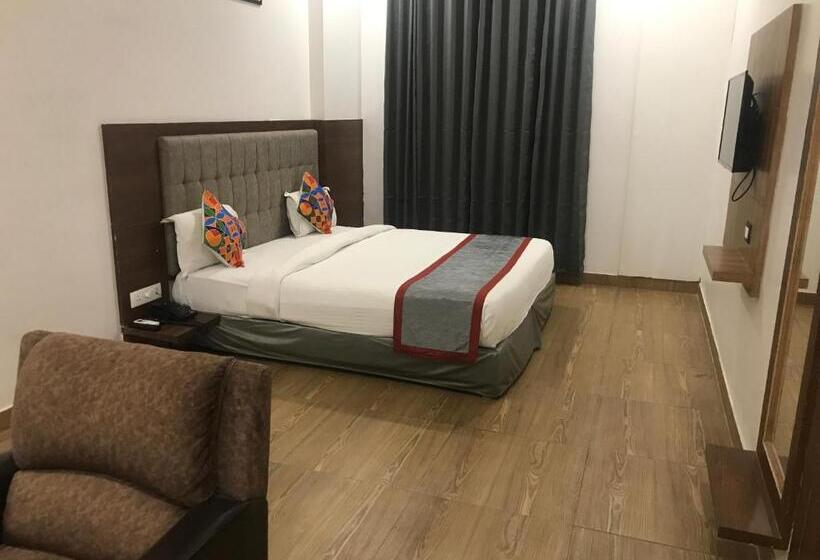 سوییت اجرایی, Global Inn Gold Lucknow
