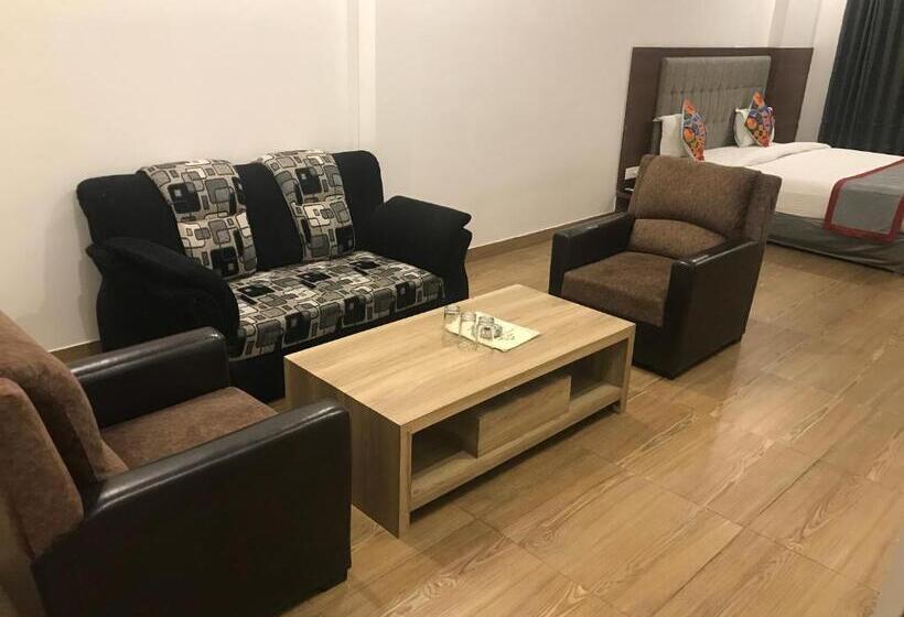 سوییت اجرایی, Global Inn Gold Lucknow