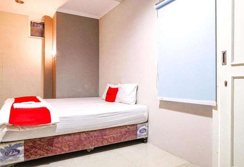 이코노미 룸, Reddoorz @ Citraland Surabaya