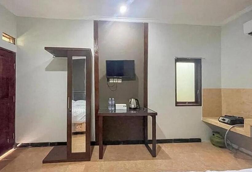 Номер Стандарт, Villa Kampoeng City Wonosalam Mitra Reddoorz