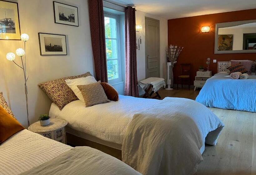 Четырехместный Номер Deluxe, Château Du Mauny, Gîtes Et Chambres D Hôtes En Bourgogne