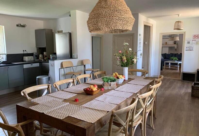 Дом 4 Спальни, Château Du Mauny, Gîtes Et Chambres D Hôtes En Bourgogne