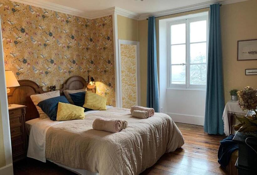 Люкс 2 Спальни, Château Du Mauny, Gîtes Et Chambres D Hôtes En Bourgogne