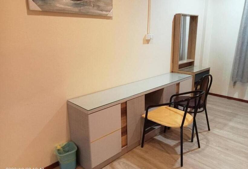 프리미엄 4인룸, Supachai Inn