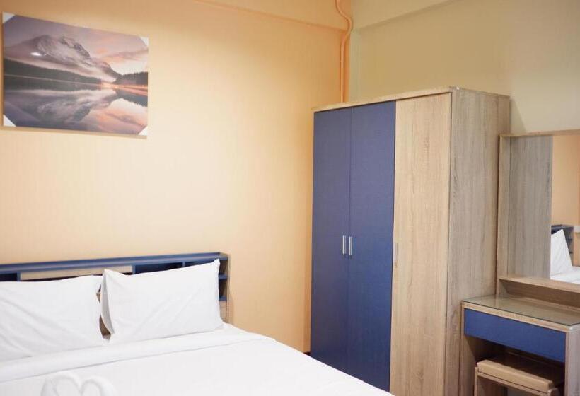 חדר דחוקס עם מיטת קינג, Supachai Inn