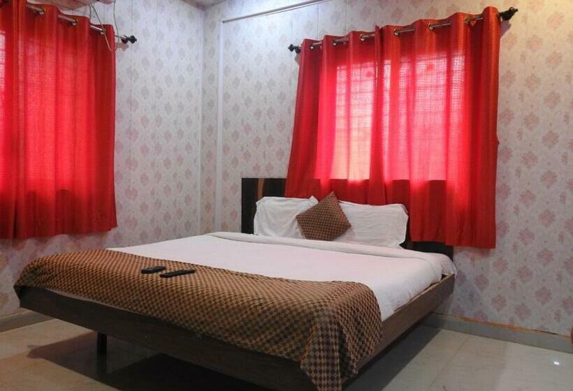 غرفة قياسية سرير كينج, Wanderlust Resort