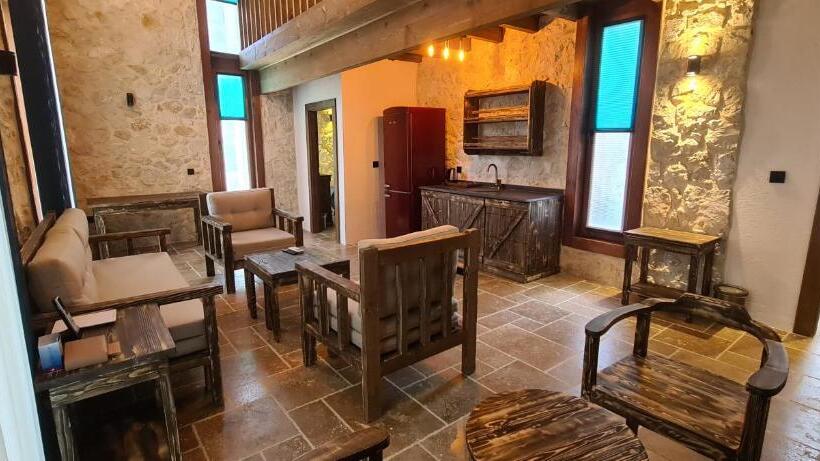 סוויטה אקזקיוטיב, Marisstone Hotels