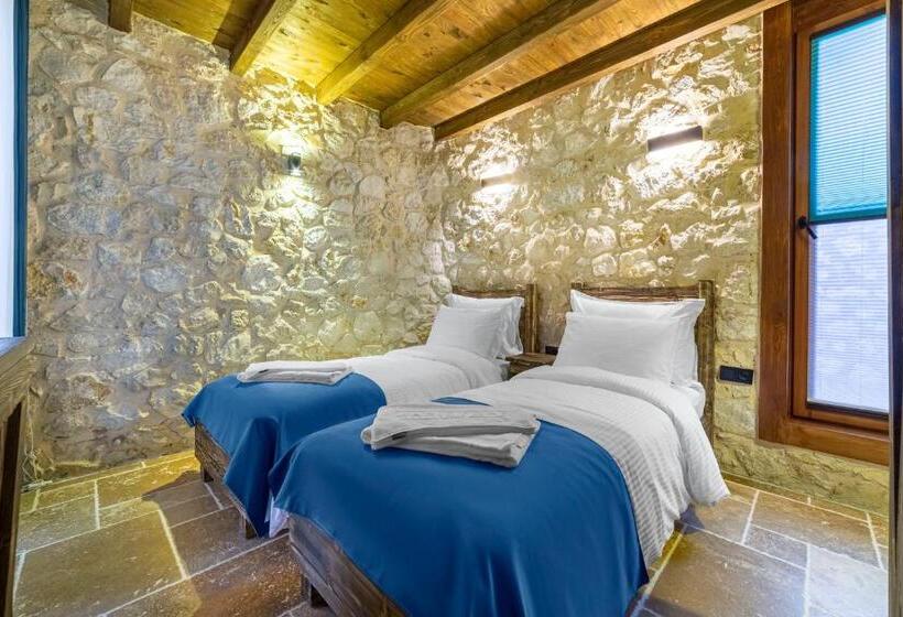 Президентский Люкс, Marisstone Hotels