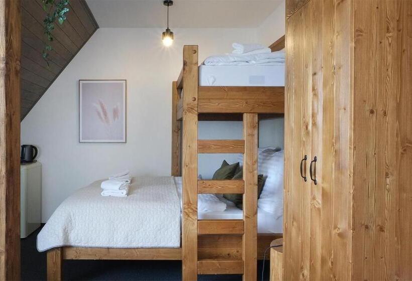 コンフォートトリプルルーム, Penzión U Sysľa