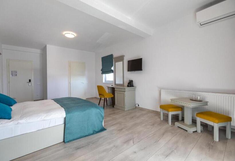 スタンダードルーム, Volo Guest House