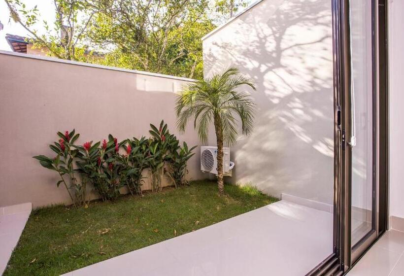 패밀리 아파트, Residencial Marina Del Sol
