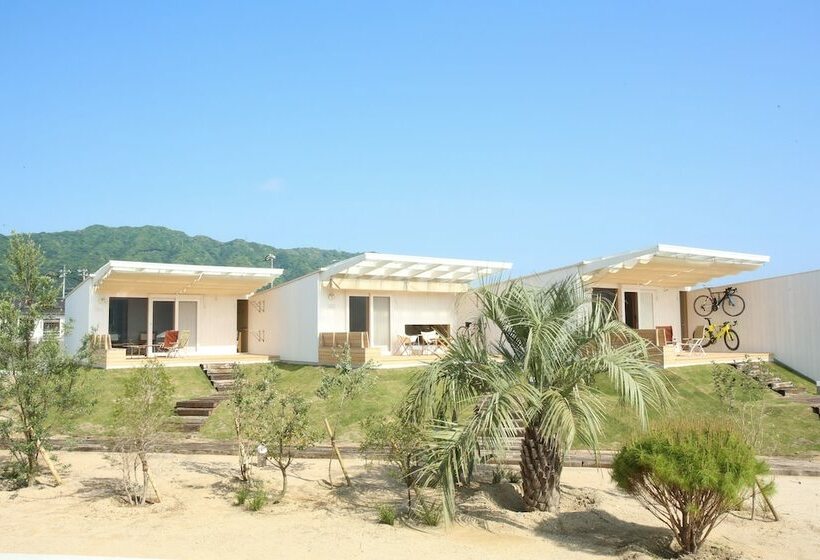 Klassiskt Trippelrum, Wakka