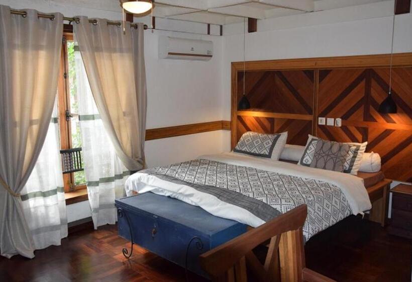 سوییت, Boutique Hotel Pavillon