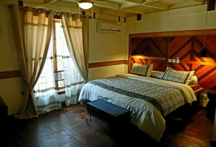 سوییت, Boutique Hotel Pavillon