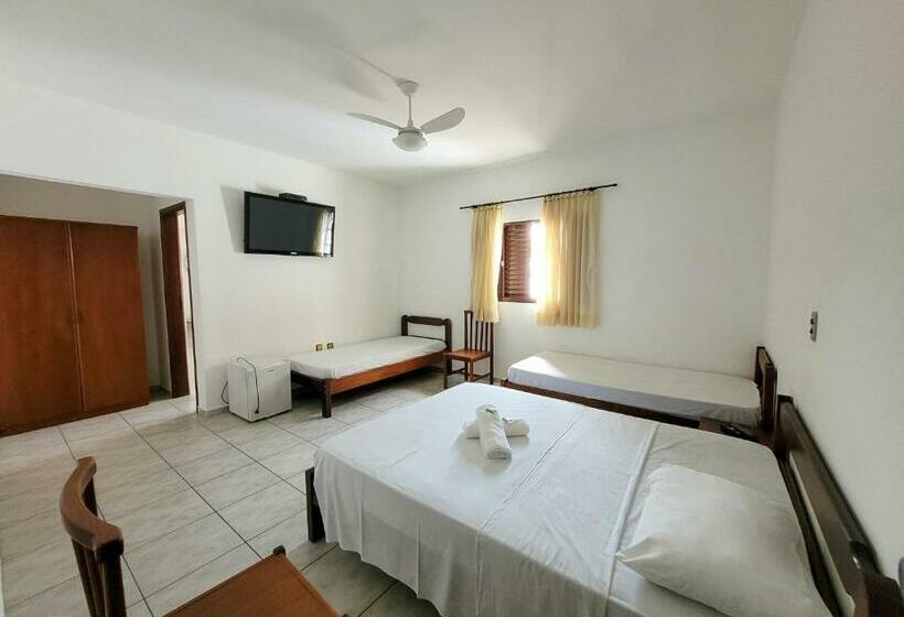 Pokój Rodzinny, Guarini