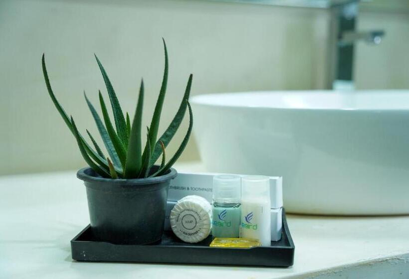 标准间带阳台, J Leaf Hotel By Blue Bird