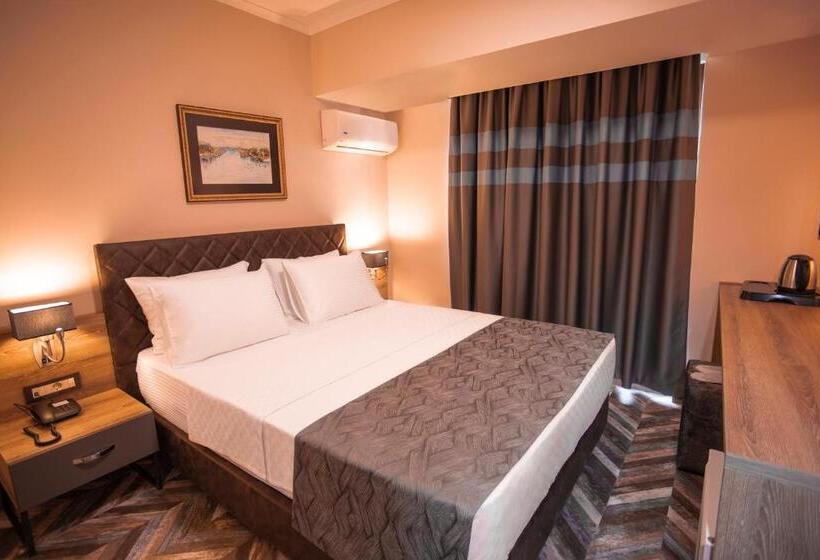 غرفة قياسية, Kale 17