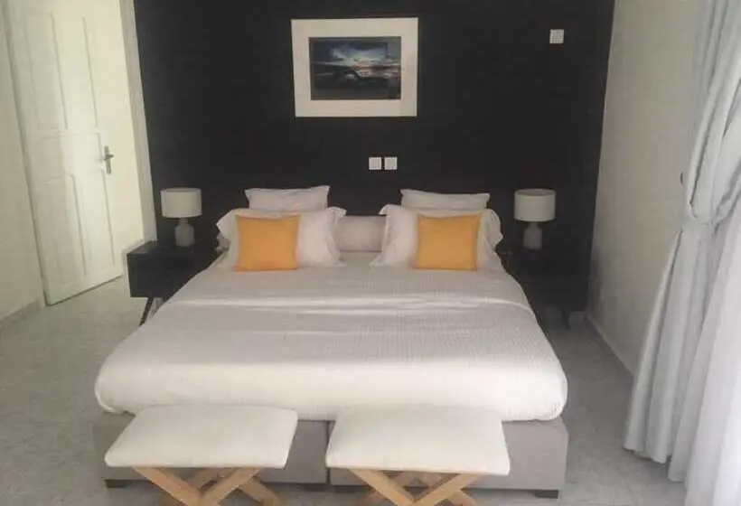 اتاق لوکس, La Baie Des Orchidées