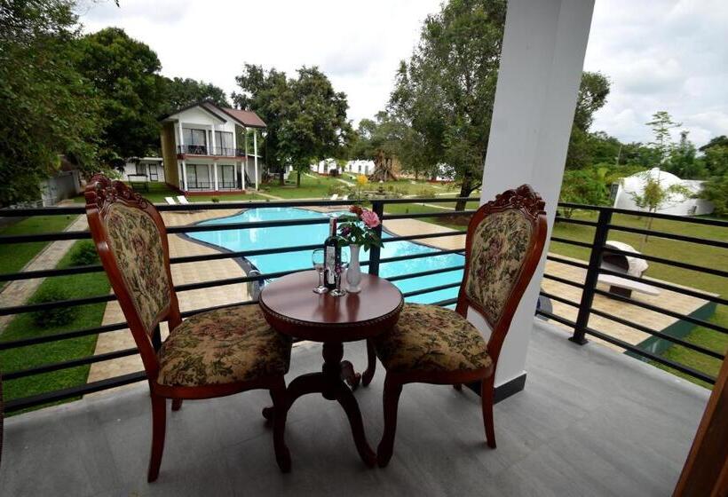 패밀리 스위트, The Lion Kingdom Sigiriya