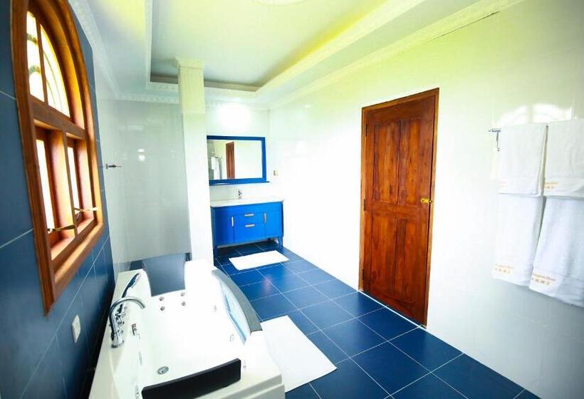 프레지덴셜 스위트, The Lion Kingdom Sigiriya