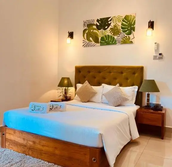 デラックスルーム, J Leaf Hotel By Blue Bird