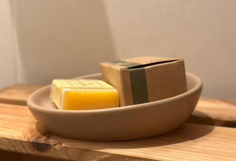 اتاق استاندارد, Agriostello Riparo