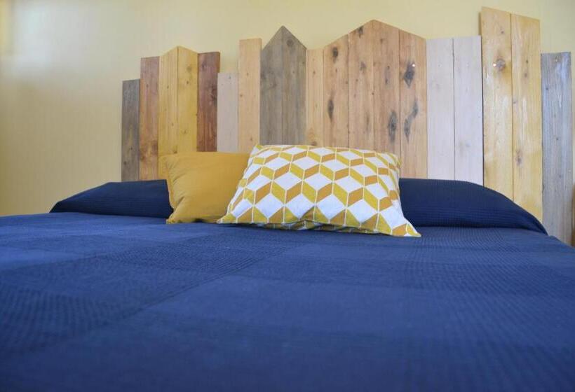 اتاق استاندارد, Agriostello Riparo