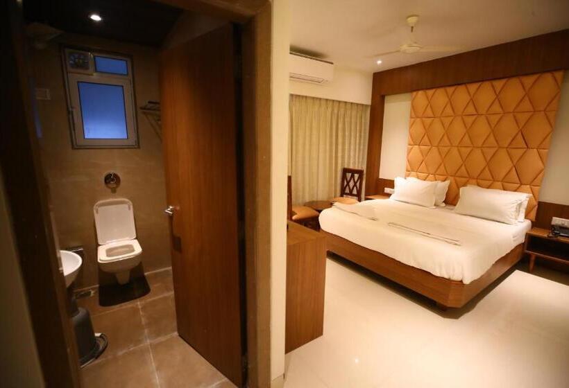 Номер Deluxe, Dream Residency