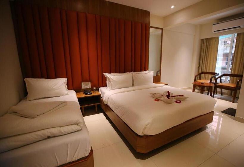 Трехместный Номер Deluxe, Dream Residency