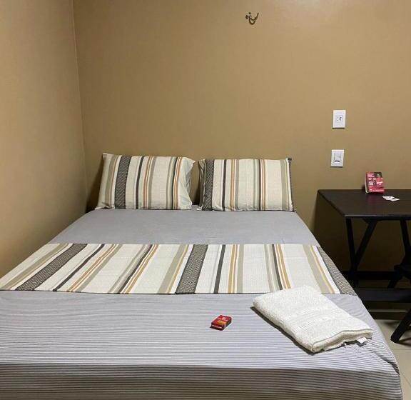 标准三人间, Lisboa