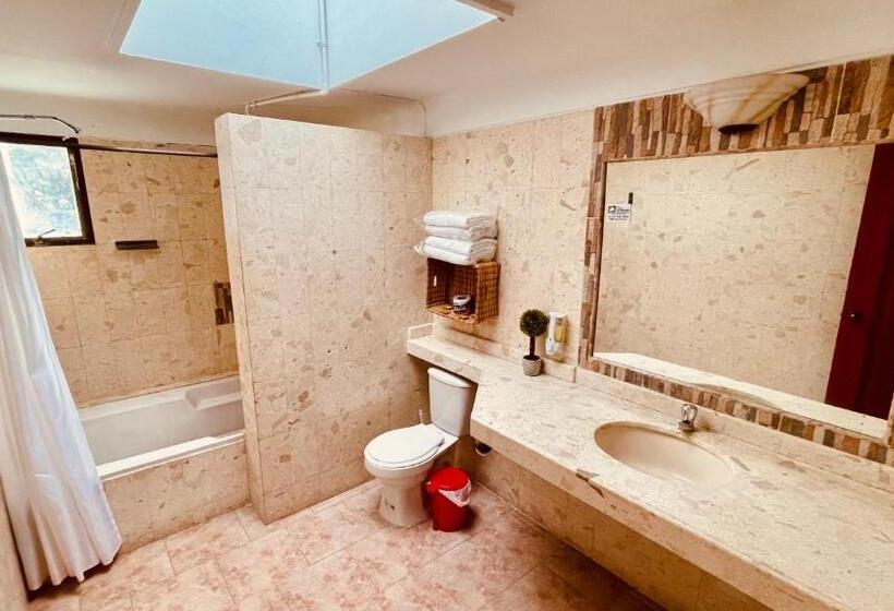 חדר משפחתי, Loto Del Viento