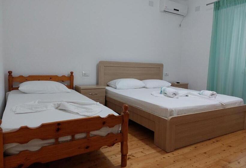 Семейный Номер, Garden Holiday Studios