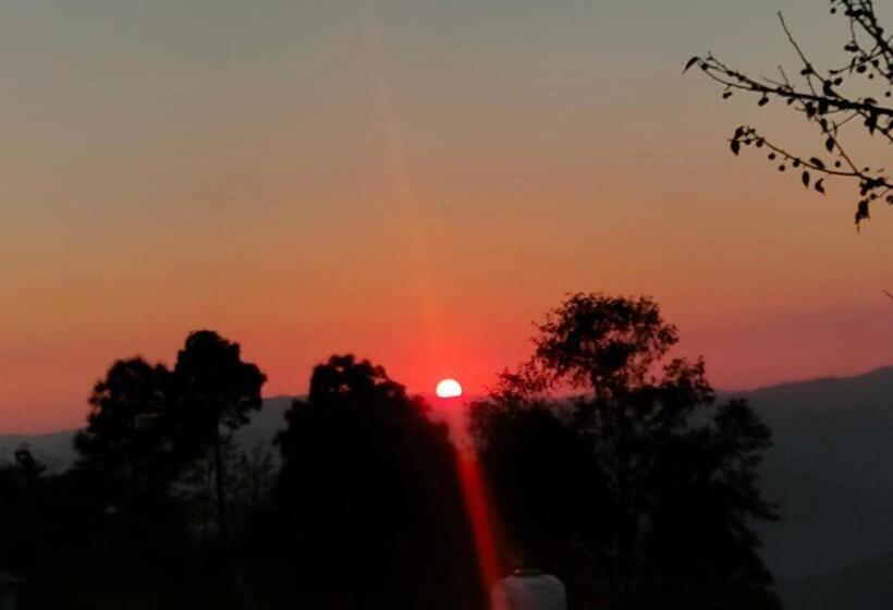 Quarto Deluxe Cama King, Kasar Wonder Hill Homestay