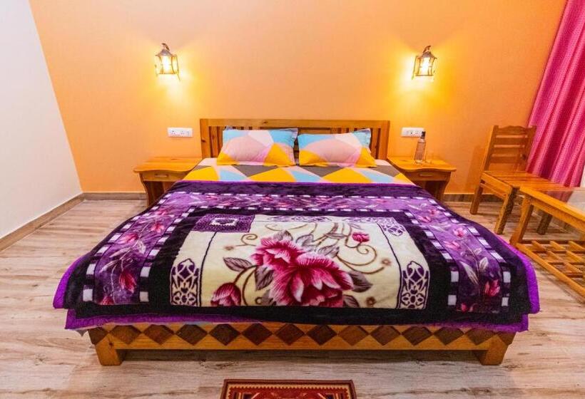 Quarto Estandar Vista Montanha, Kasar Wonder Hill Homestay