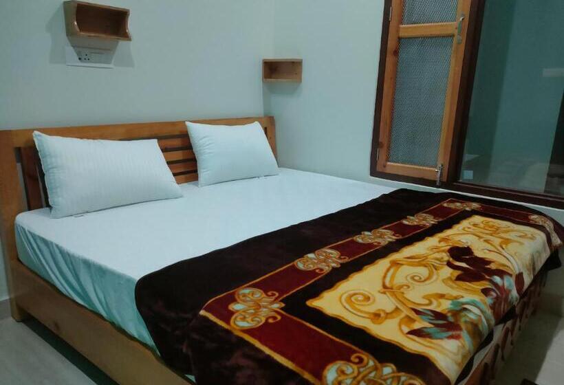 Quarto Economy, Kasar Wonder Hill Homestay