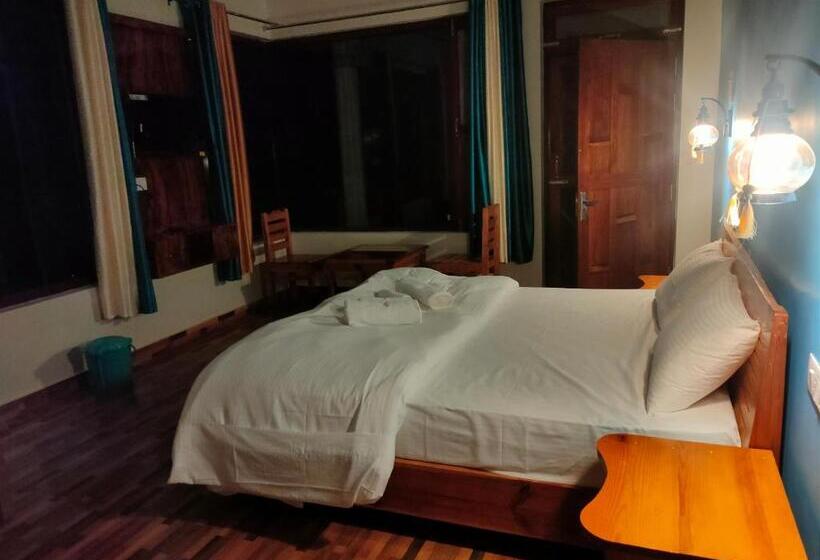 Quarto Deluxe Cama King, Kasar Wonder Hill Homestay