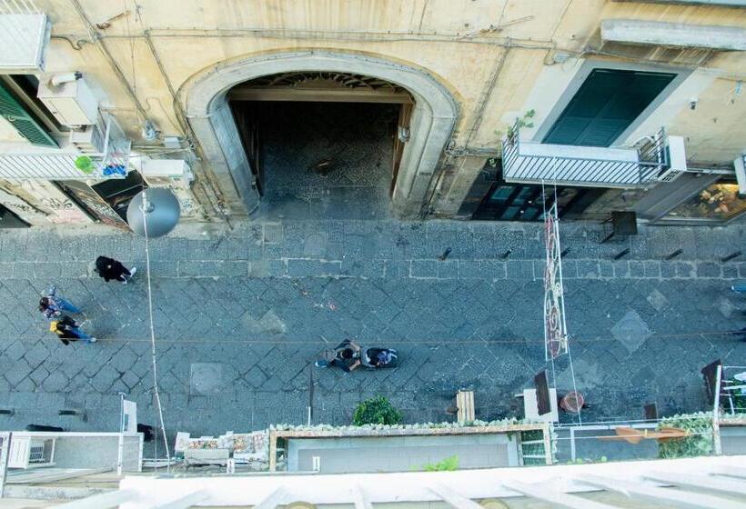 اتاق لوکس, Wanderlust Naples A Place To Stay