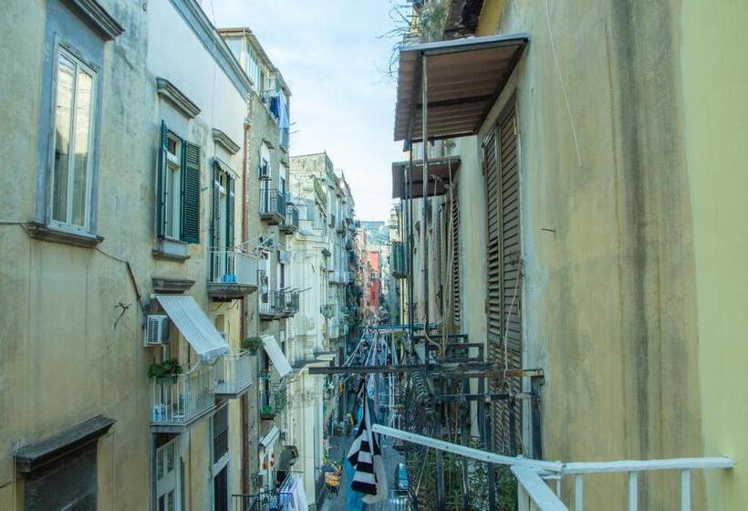 اتاق لوکس, Wanderlust Naples A Place To Stay