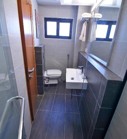 اتاق استاندارد با بالکن, Space Express