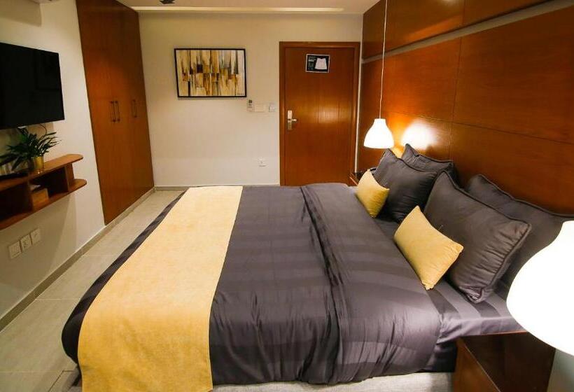 اتاق استاندارد با بالکن, Space Express