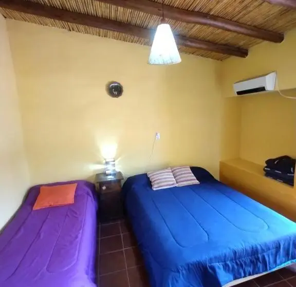 Standard Kolmen Hengen Huone, La Casa De La Abuela Tilcara