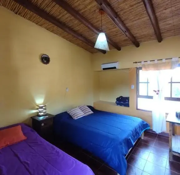 Standard Kolmen Hengen Huone, La Casa De La Abuela Tilcara