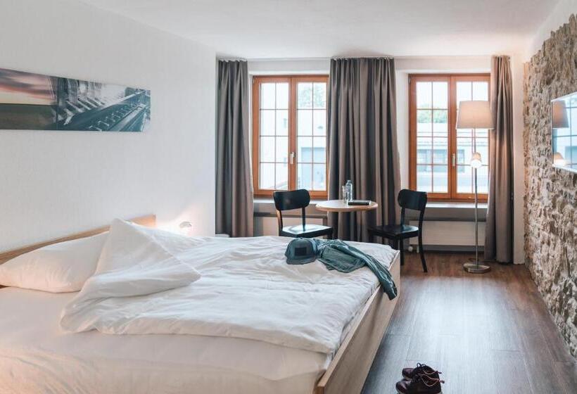 غرفة قياسية, Müllerhof