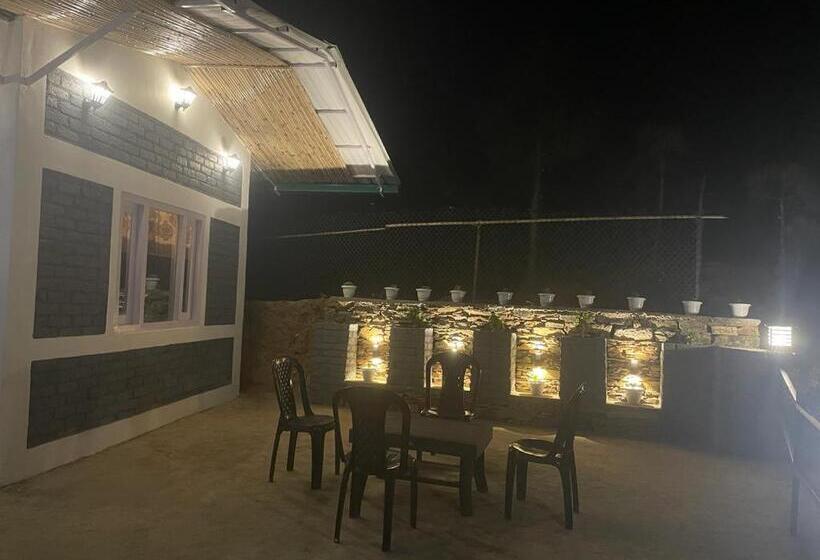 패밀리 룸 산 전망, Orchard Hill Retreat