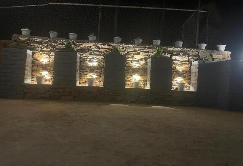 חדר משפחתי נוף להרים, Orchard Hill Retreat